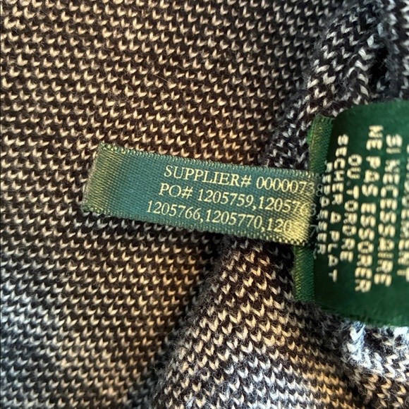 Lauren Ralph Lauren Women's Grey & White Plaid Cardigan Sweater, Zip Front. XL - Picture 12 of 16